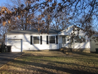 1135 Laire Drive, Saint Louis, MO 63137 