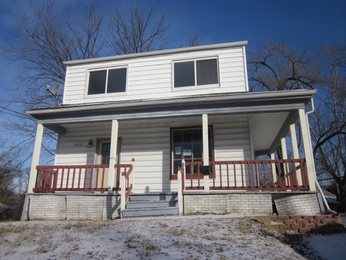 8601 Wales Road, Saint Louis, MO 63121 