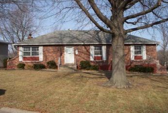 8958 E 83rd Ter, Raytown, MO 64138 