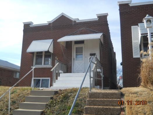 4917 Michigan, St Louis, MO 63111 