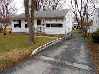 11017 Ivan Ave, Saint Ann, MO 63074 