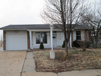10665 Wendy Lane, Saint Ann, MO 63074 