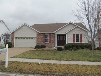 5209 Woosencraft Dr, Wentzville, MO 63385 