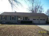 11211 47th Ter, Kansas City, MO 64133 