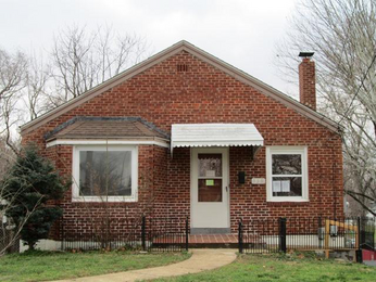 336 Hoffmeister Ave, Saint Louis, MO 63125 