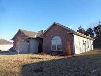 3308 Black Hills Dr, Columbia, MO 65202 