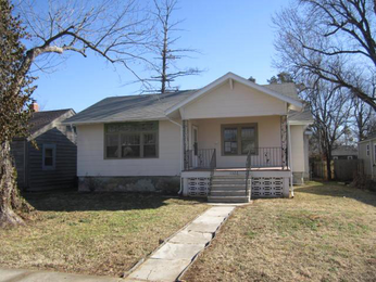 1322 S Pennsylvania Ave, Springfield, MO 65807 