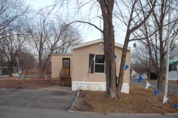 8701 NE 107 Place #6, Kansas City, MO 64157 