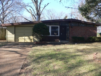 365 Countryside Drive, Florissant, MO 63033 