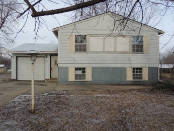 824 Aztec, Independence, MO 64056 