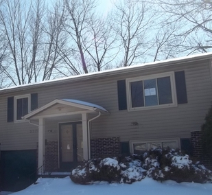 2370 Kingsford Dr, Florissant, MO 63031 