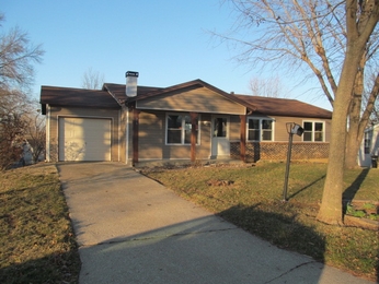 215 Roaring River Dr, O Fallon, MO 63366 