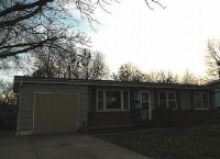 620 Christopher St, Warrensburg, MO 64093 