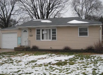 865 Florland Dr, Florissant, MO 63031 