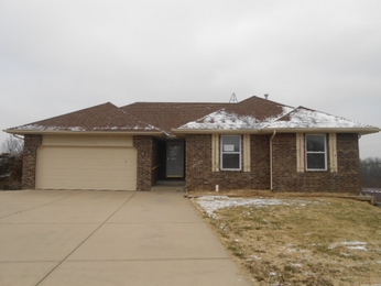 1321 S 19th Ave, Ozark, MO 65721 