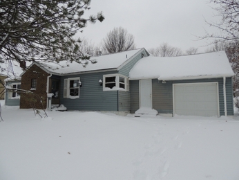 1029 W College St, Independence, MO 64050 