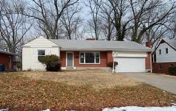 7125 Blue Spruce Dr, Saint Louis, MO 63121 