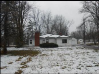 1502 Trampe Ave, St Louis, MO 63138 