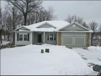 3308 NW 87th Ct, Kansas City, MO 64154 