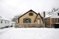 226 E Walnut St, Pacific, MO 63069 