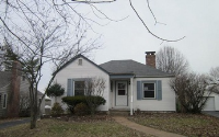 2825 Lawndell Dr, Saint Louis, MO 63144 