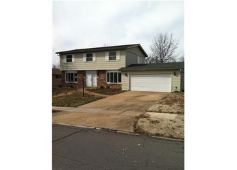 4817 Towne South Rd, Saint Louis, MO 63128 