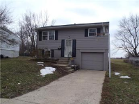 18107 E Shoshone Dr, Independence, MO 64058 