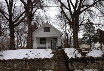 305 S 31st St, Saint Joseph, MO 64501 