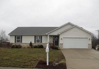 1 Horseshoe Ct, Wright City, MO 63390 
