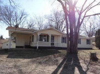 819 Washington Aven, Ava, MO 65608 