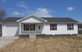 2709 E Lakeview Dr, Poplar Bluff, MO 63901 