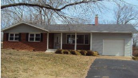 301 Henry St, Mountain View, MO 65548 