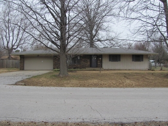 1341 E Sammy Ln, Springfield, MO 65804 