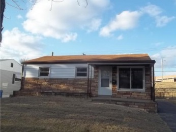 8657 Harold Dr, Saint Louis, MO 63134 