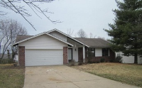 104 Country Brook Ct, Saint Charles, MO 63303 
