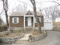 601 Chanslor Ave, Saint Louis, MO 63135 