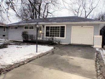 6232 Manning Ave, Raytown, MO 64133 