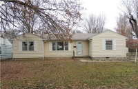 407 Truman Ave, Clinton, MO 64735 