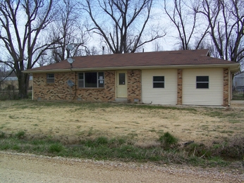 762 County Rd 311, Poplar Bluff, MO 63901 