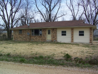 762 County Rd 311, Poplar Bluff, MO 63901 