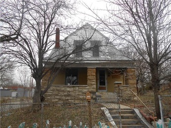 2301 Wabash Ave, Kansas City, MO 64127 