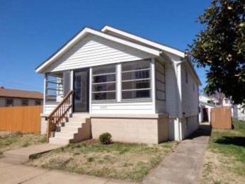 4469 Osceola St, Saint Louis, MO 63116 