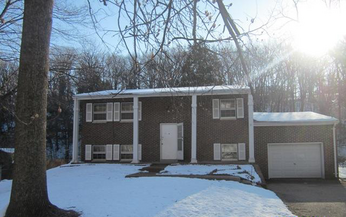 2132 Linnus Dr, High Ridge, MO 63049 