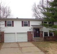 1512 Shadow Woods Dr, Saint Charles, MO 63303 