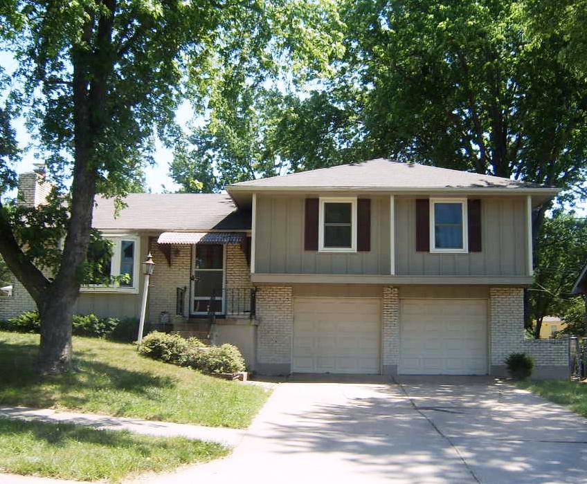 6917 Northwest 80th Street, Kansas City, MO 64152 