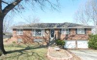 10618 Oak St, Kansas City, MO 64114 