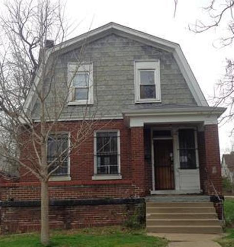 5529 Robin Avenue, Saint Louis, MO 63120 