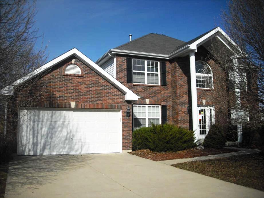 713 Jacobs Crossing Dr, Saint Charles, MO 63304 