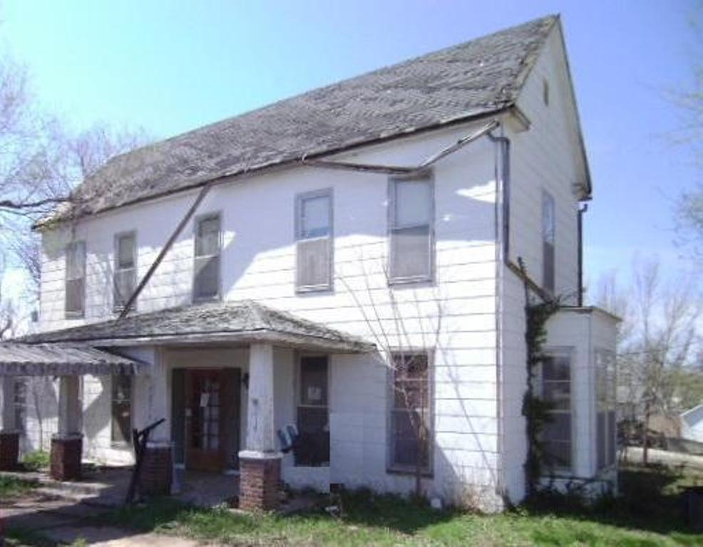 5216 Mcdavitt St, Russellville, MO 65074 