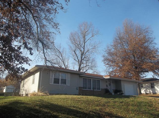 2820 North 32nd Street, Saint Joseph, MO 64506 